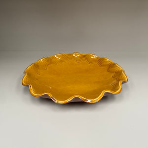 Wavy Round Plate Rustic