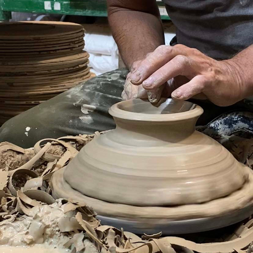 Pedestal Bowl - Scalloped Edge