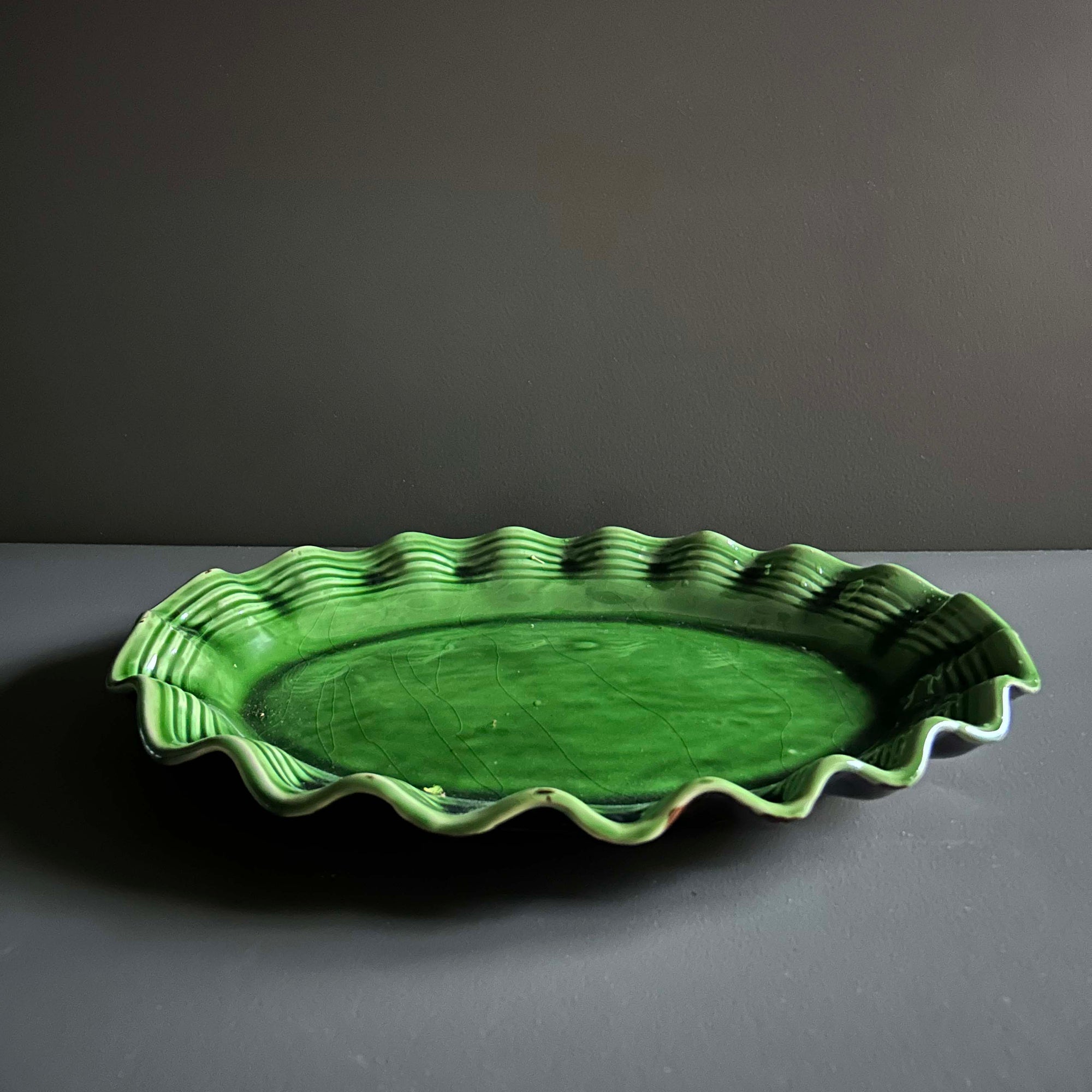 Wavy Oval Dish Rustic