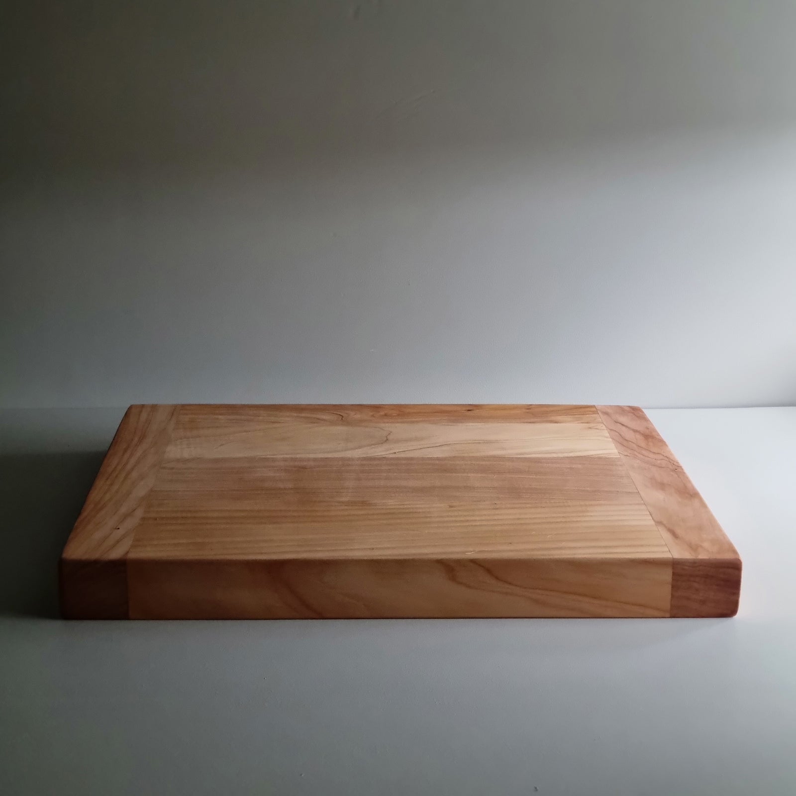 Macrocarpa Chopping Board
