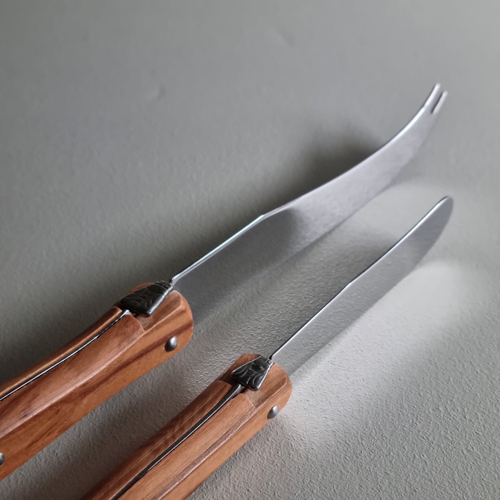 Olivewood Knife Set